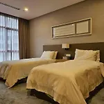 Luxurious Bathtub 2-Bedrooms Suite Klcc